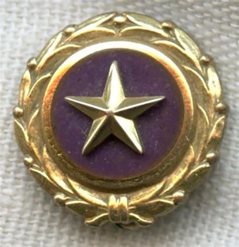 Wwii Gold Star Mother Lapel Pin For Mothers Who Lost Children In The