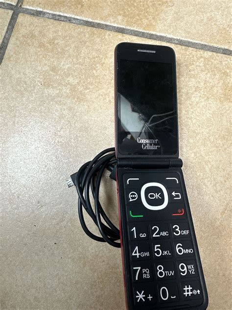 One Unlocked Alcatel Go Flip 4044l Consumer Cellular 4g Cell Flip Phone