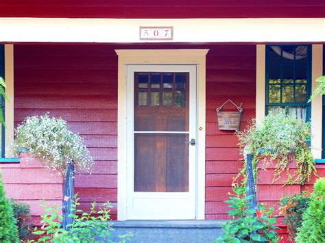 Preparing And Painting Cedar And T 111 Siding Articles And Tips