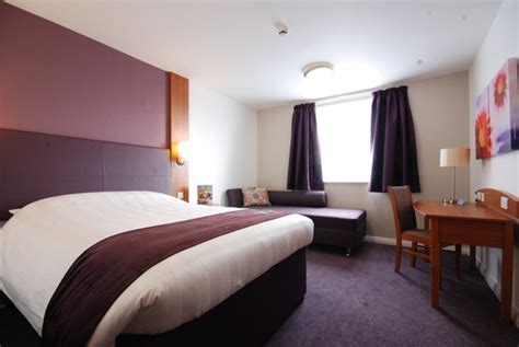 The location, however, may be a turn off to some. Premier Inn Birmingham City Centre (New St Station ...