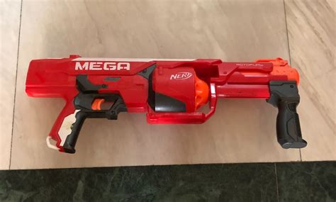 Nerf N Strike Mega Rotofury Blaster 兒童＆孕婦用品 嬰兒玩具 Carousell