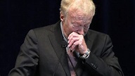 Nike founder defends Paterno response to scandal - CBS News
