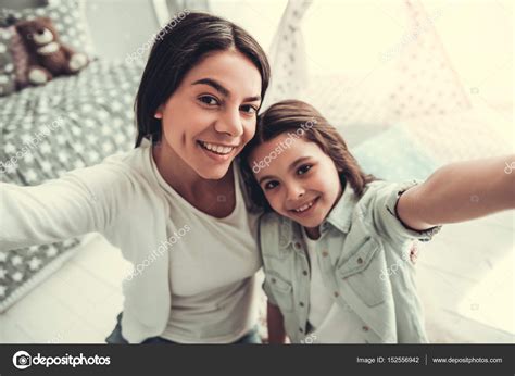 Mom And Daughter Stock Photo By ©vadimphoto1 152556942