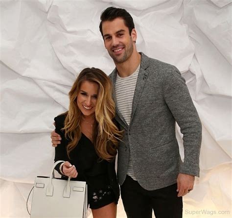 Jessie James Decker And Her Husband Super Wags Hottest Wives And Girlfriends Of High Profile