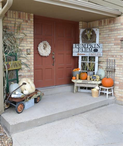 Easy Outdoor Fall Decor Inspiration The Country Chic Cottage