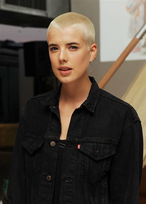 Brave And Beautiful Female Celebrities Whove Shaved Their Head