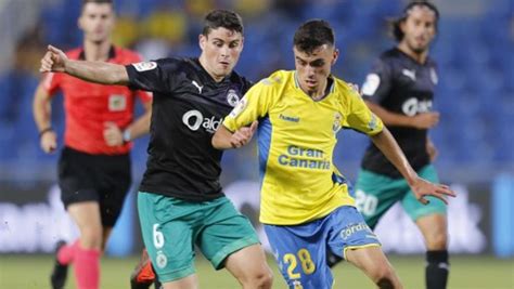 Pedro victor delmino da silva (born 13 april 1998), known as pedrinho, is a brazilian professional footballer who plays for shakhtar donetsk as an attacking midfielder. Barcelona invest in Las Palmas' Pedri | BarcaBlog