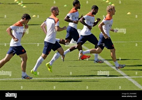 Sprinting Across The Field From Left To Right Daryl Janmaat Ron Vlaar Jeremain Lens Geoginio