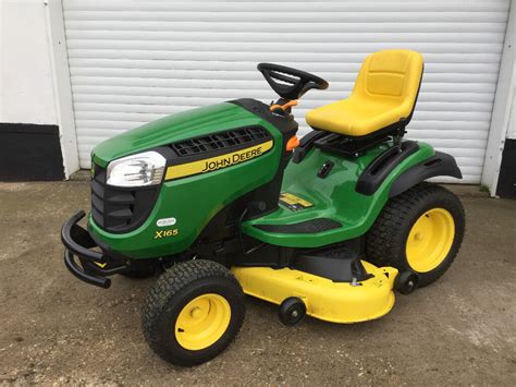 John Deere X165 17hrs Ride On Tractor Lawn Mower 48 Mulching Deck
