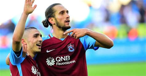 Trabzonspor'un eski başkanlarından özkan sümer'in hayatını kaybettiği ifade edildi. Özkan Sümer Yusuf Yazıcı ve Abdülkadir Ömür'ün bir misyonu ...