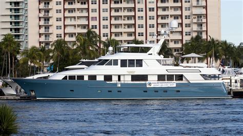 Fore Aces Yacht Delta Marine 378m 2003