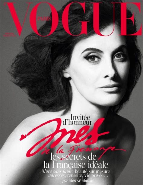 French Vogue By Ellen Thompson On Vogue Magazine Covers Vogue Paris Fashion Magazine Cover