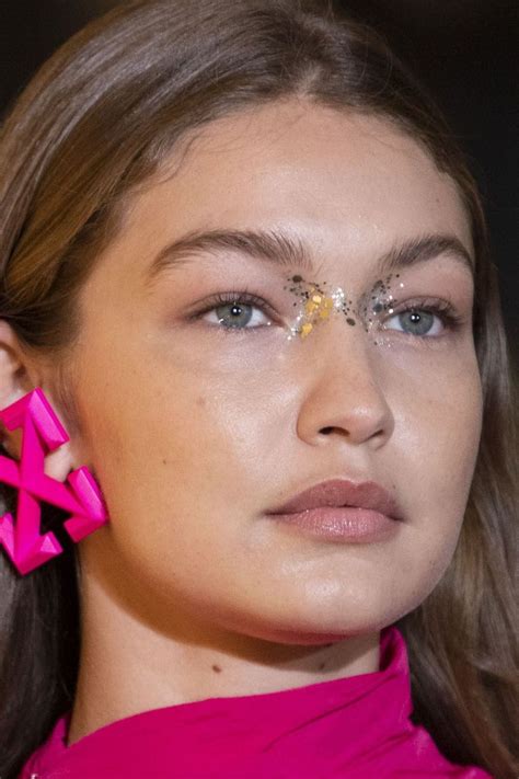 The best make-up looks from the spring/summer 2021 fashion ...