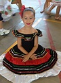Mexicana 1 | Mexican outfit, Mexican costume, Mexican fashion