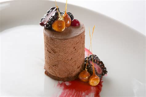Fine Dining And Desserts At This Luxury Resort Desserts Non