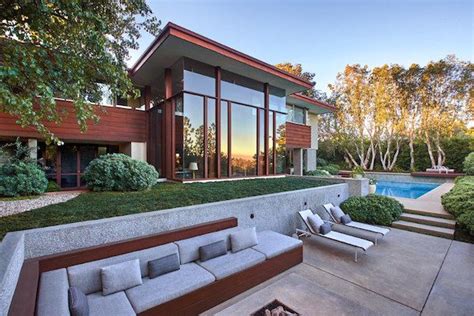 Trousdale Masterpiece By Rex Lotery Offers The Best Of Mid Century