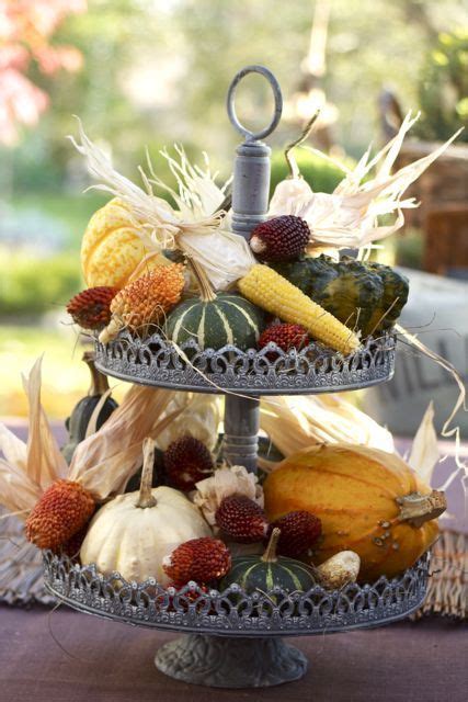 21 Fall Pumpkin Stands For Outdoor And Indoor DÃ©cor Digsdigs Fall