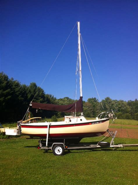 Compac 16 1987 Tomahawk Wisconsin Sailboat For Sale From Sailing