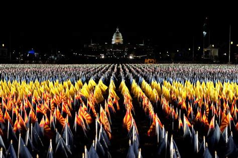 Photos Nearly 200000 Flags On National Mall Represent Those Who Cant