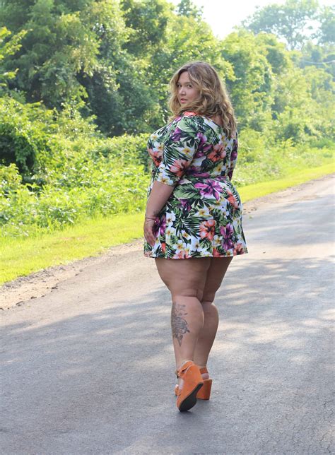 Giveaway With Proudmaryfashion Com Fat Girl Flow