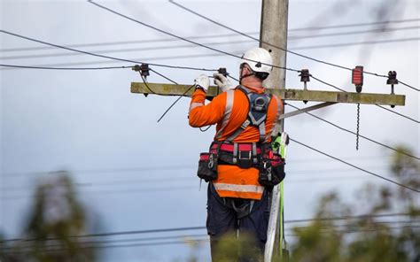Pros And Cons Of Buying A House Near Power Lines Zameen Blog
