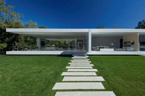 Glass Pavilion House Modern Design By