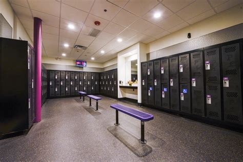 Does Planet Fitness Have Showers Photos And Amenities Explained