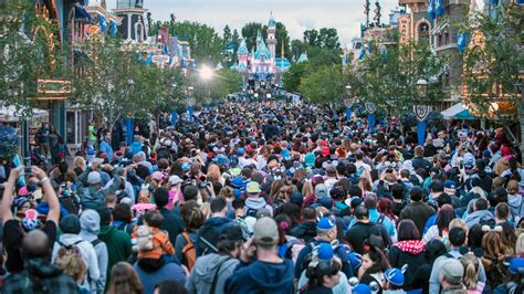 Disneyland Closes Gates As Holiday Crowds Fill The Park