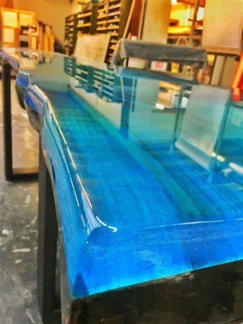 In this ultimate guide to bar top epoxies in 2020, we'll discuss the types of epoxy, tips on using epoxy, and selecting the best bar top epoxy for your bar! 43 Super Cool Bar Top Ideas to Realize | Epoxy table top ...
