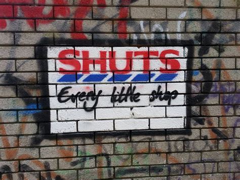 40 Powerful Street Art Pieces That Tell The Uncomfortable Truth