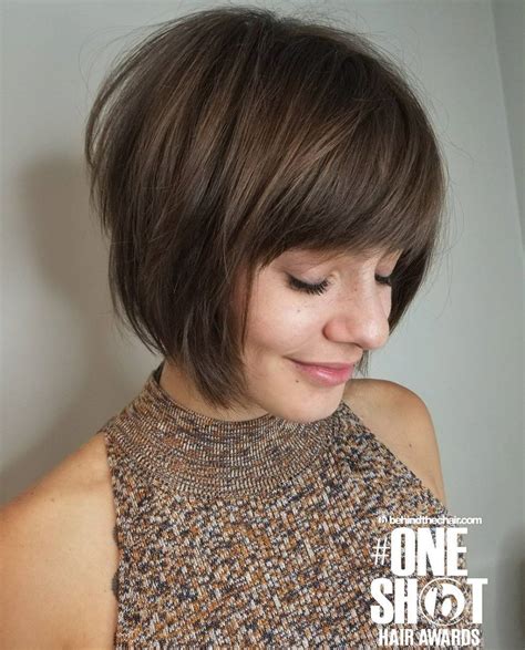 50 Classy Short Bob Haircuts And Hairstyles With Bangs In 2020 Choppy Bob Hairstyles Wavy Bob