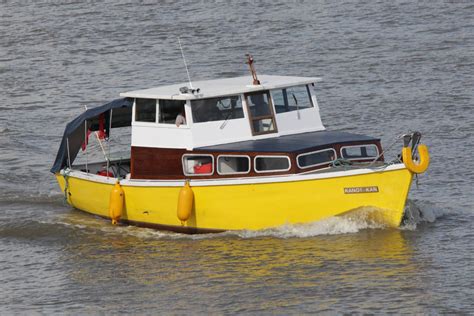 yellow boat kanot kan