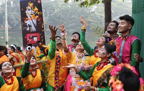 Pohela Falgun Celebrated Across Bangladesh News Now Bangla