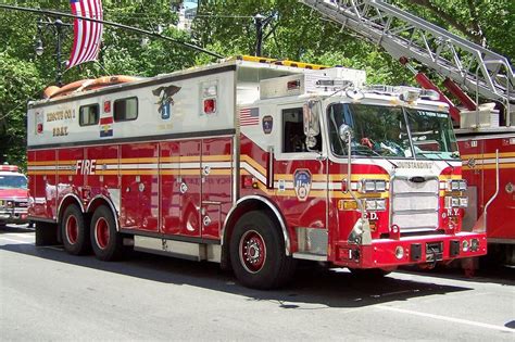 Best 25 Fdny Rescue 1 Ideas On Pinterest Fire Trucks Fire Equipment