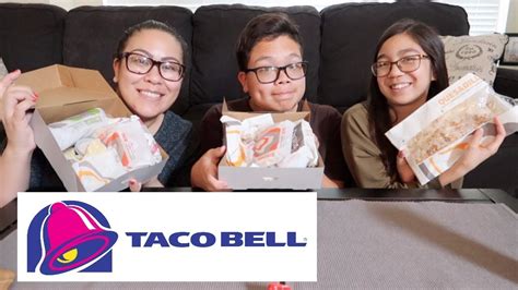 First method about taco bell chicken quesadilla calories: TACO BELL CRISPY CHICKEN QUESADILLA | MUKBANG (EAT WITH US ...