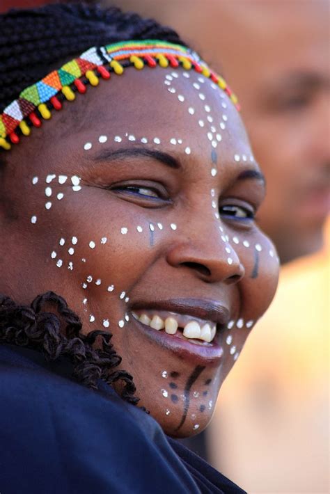Africa Beautiful Smiling Woman Photographed In Niger © Saad Ibrahim