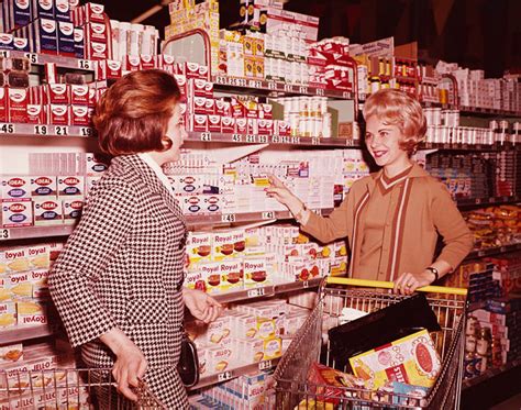 Rare Vintage Photos Of Grocery Stores 30 Pics Hide Out Now