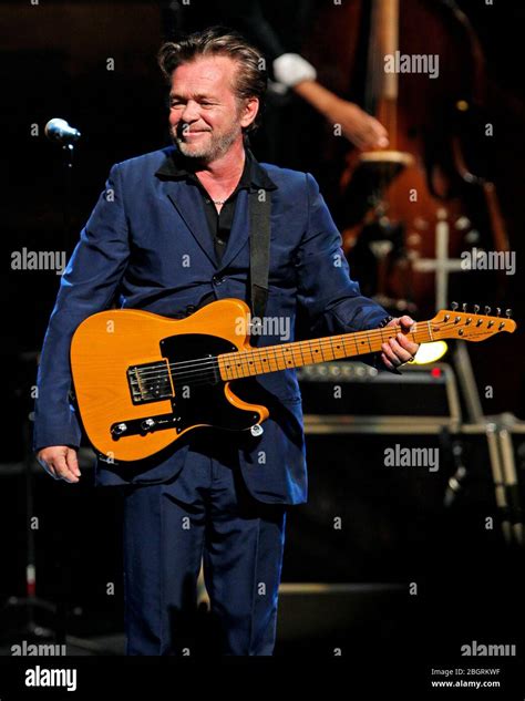 John Cougar Mellencamp High Resolution Stock Photography And Images Alamy