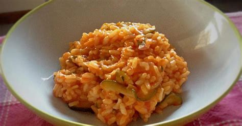 Maybe you would like to learn more about one of these? RISOTTO AL POMODORO CON ZUCCHINE E CURRY è un ricetta ...