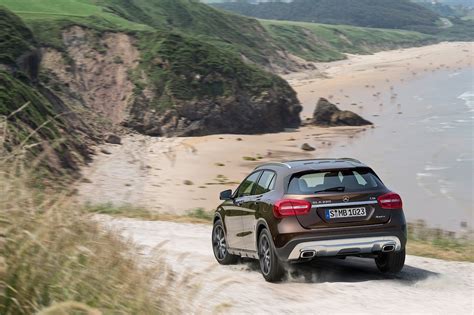 The automaker assures that the gla is the biggest thing to happen to small. Mercedes-Benz GLA