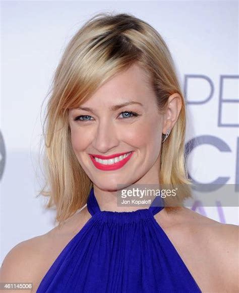 Actress Beth Behrs Attends The 41st Annual Peoples Choice Awards At