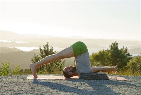 10 Positions De Yoga Qui Vous Aideront à Dormir Photos Huffpost Vivre
