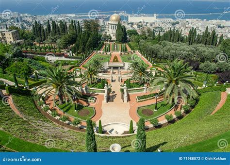 israel haifa jardines de bahai vista de la terraza y de la ciudad de haifa foto de archivo