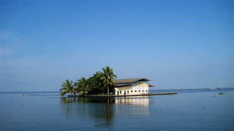 Top 25 Best Tourist Places To Visit In Kerala 2019 With Photos And Tips