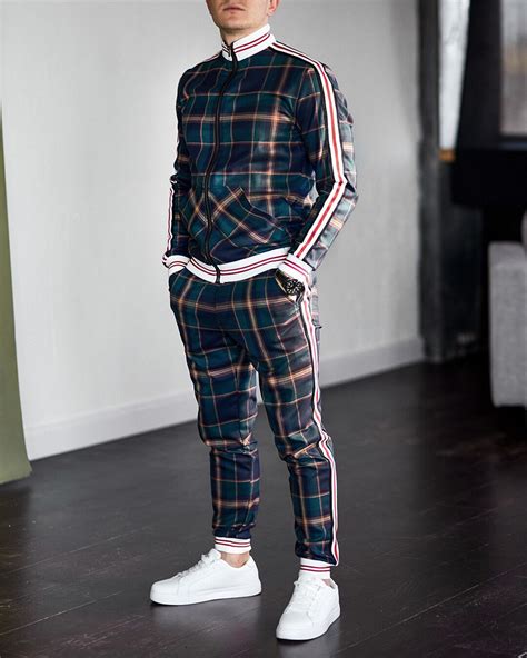 2021 Mens Tracksuit Spring Autumn Fashion Plaid Tracksuit Casual Two