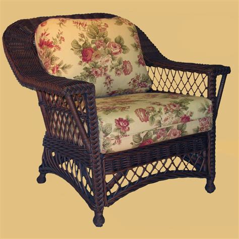 Have you been buying around for new wicker rattan furniture but are finding it hard to find something catches your eye? Spice Island Bar Harbor Wicker Arm Chair - Indoor Wicker ...