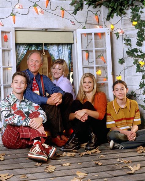 What Happened to the '3rd Rock From the Sun' Cast? See Them Today