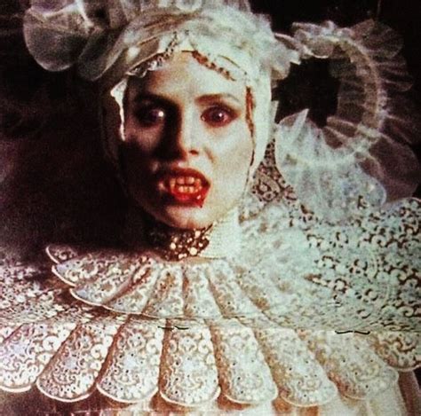 Lucy Vampires Vampire Love Bram Stoker S Dracula Victorian Goth