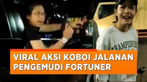 Viral Aksi Koboi Pengemudi Fortuner Acungkan Pistol Setelah Tabrak