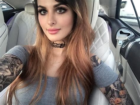 153k Likes 2371 Comments Lia Sssniperwolf On Instagram